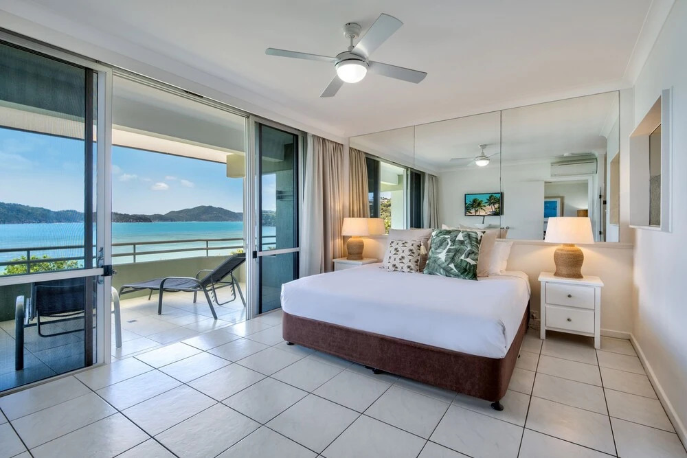 Lagoon Beachfront Lodge 206 on Hamilton Island by HamoRent