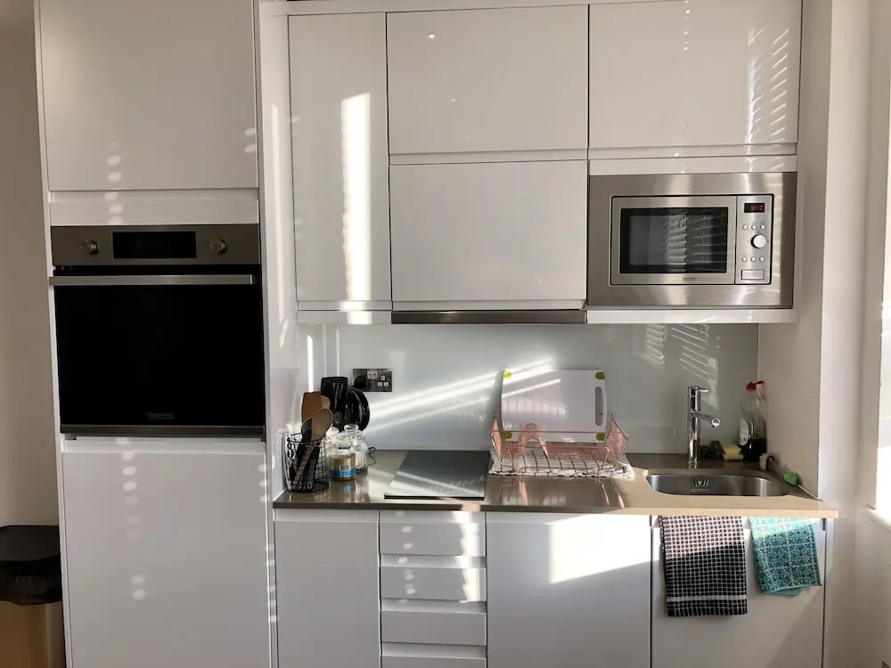 Comfort Stay Apartment in the heart of Haywards Heath