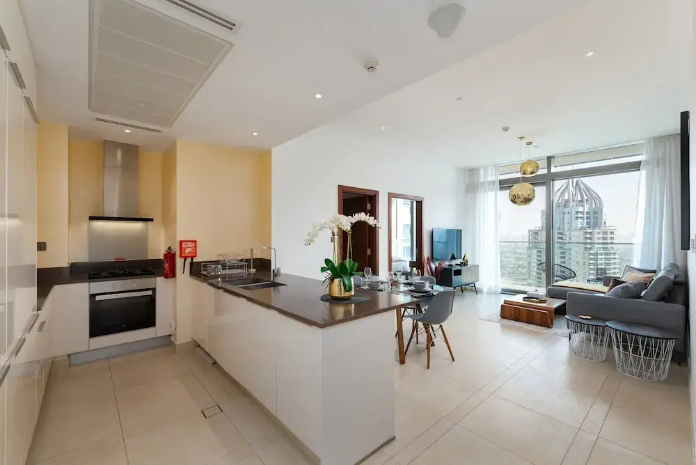Sleek 1BR at Dubai Marina w Balcony