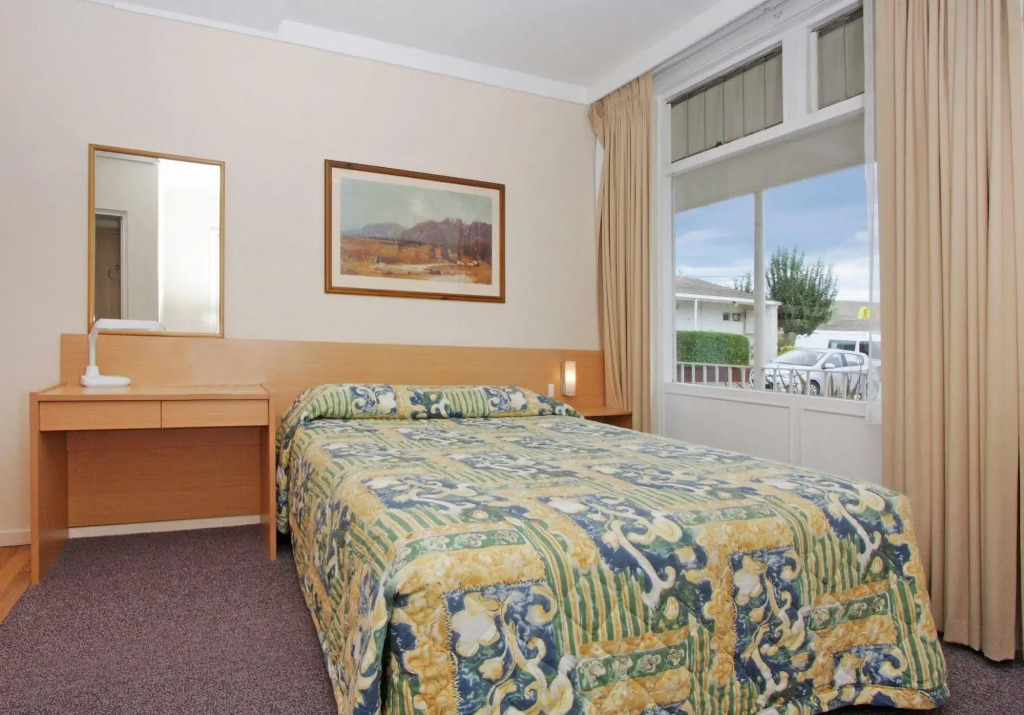 Redhill Cooma Motor Inn