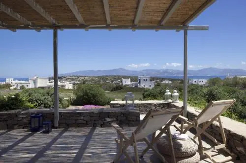 Kallisti Daphne · Gorgeous Villa - an oasis for 8 people