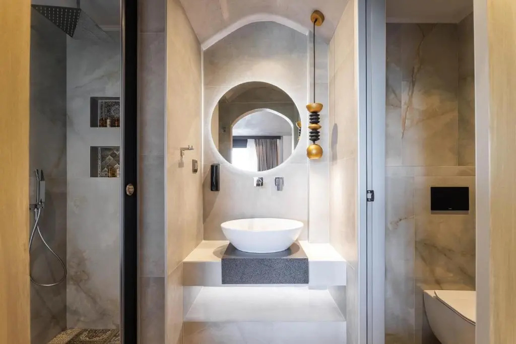 Cocooning Suites by Blue Carpet