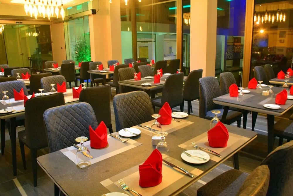 Ruvisha Beach Hotel