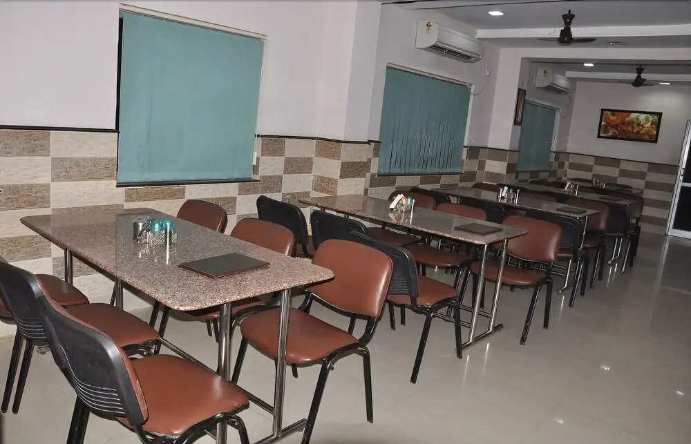 Hotel Shree Darshan