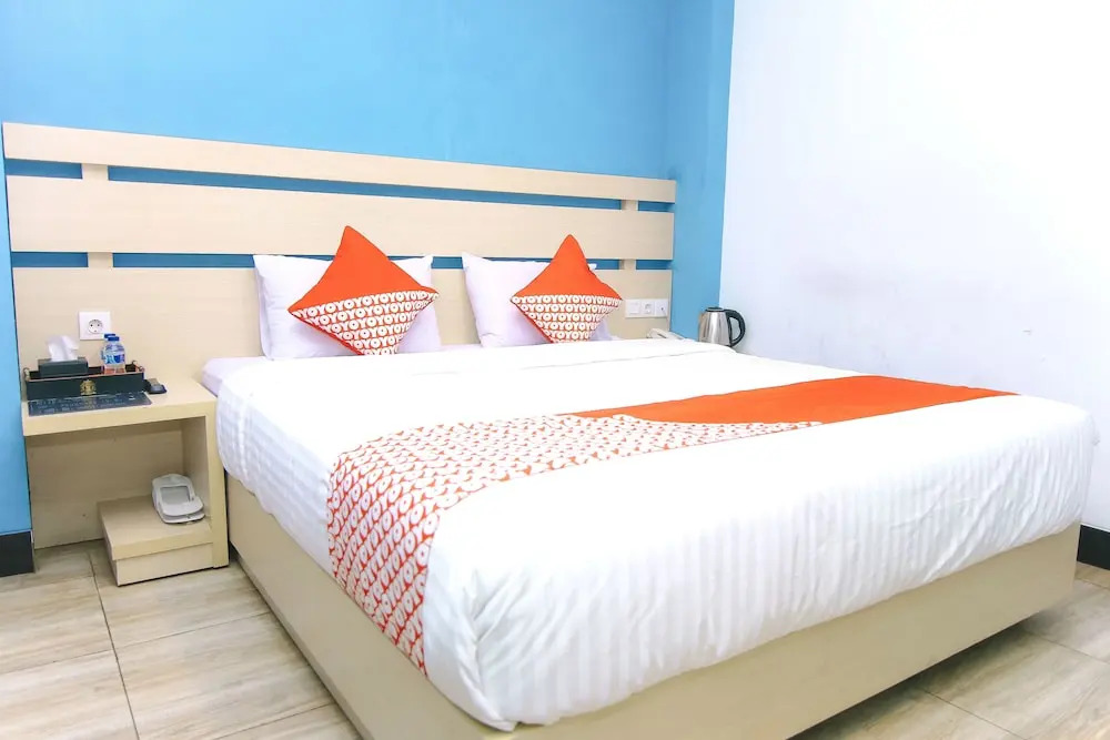 Oyo 592 Budget Hotel by the Harbour
