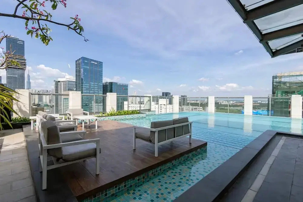 Sunny Madison Luxury Residence