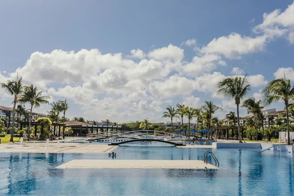New Casa Paradise Ocean View 2 Bedroom Apts