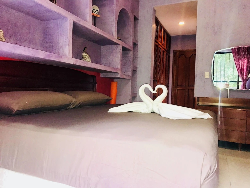 Beautiful 8 People Townhouse Villa Located in Playacar Phase 2