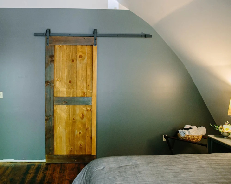 The Old Catskill Game Farm Inn