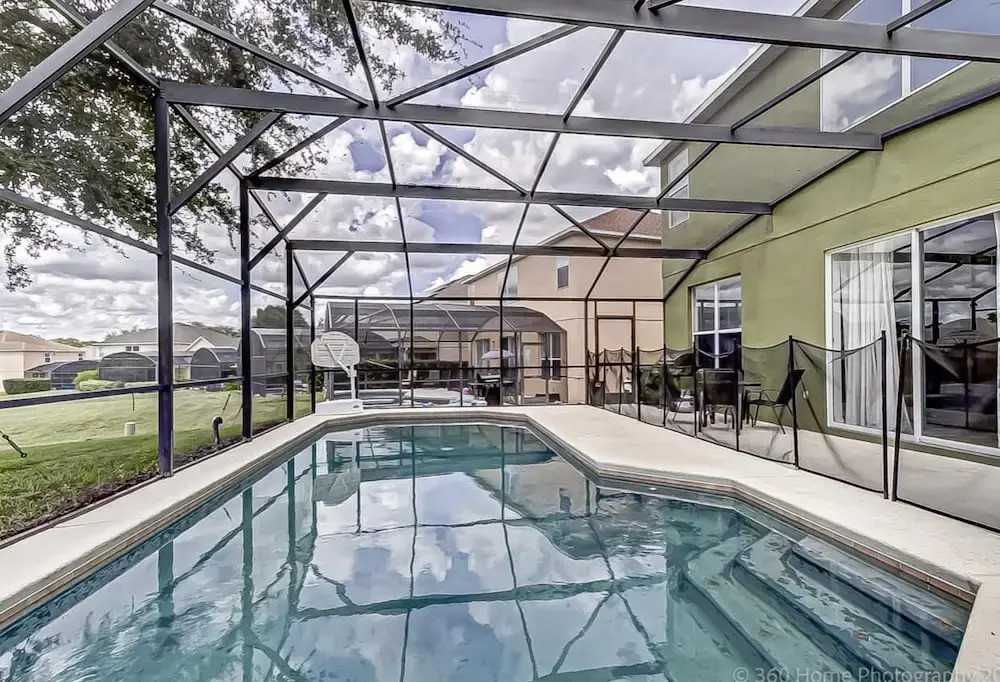 Emerald Island Resort, Private Pool, Game Room and BBQ Grill, Near Disney!!