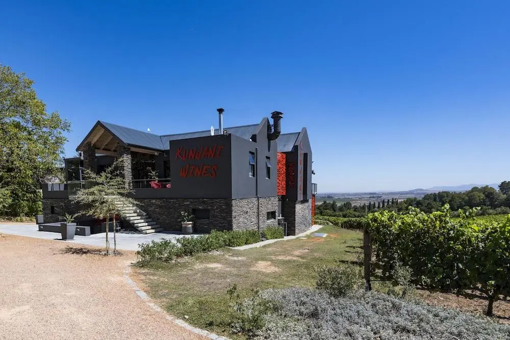 Kunjani Villas & Wines