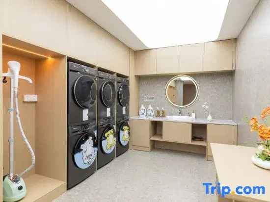 Warm Season Selection Hotel (Shantou Waisha Bridge Branch)