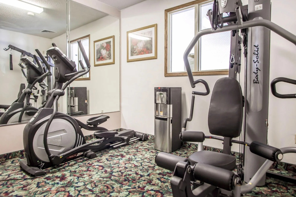 Comfort Inn Muscatine near Hwy 61
