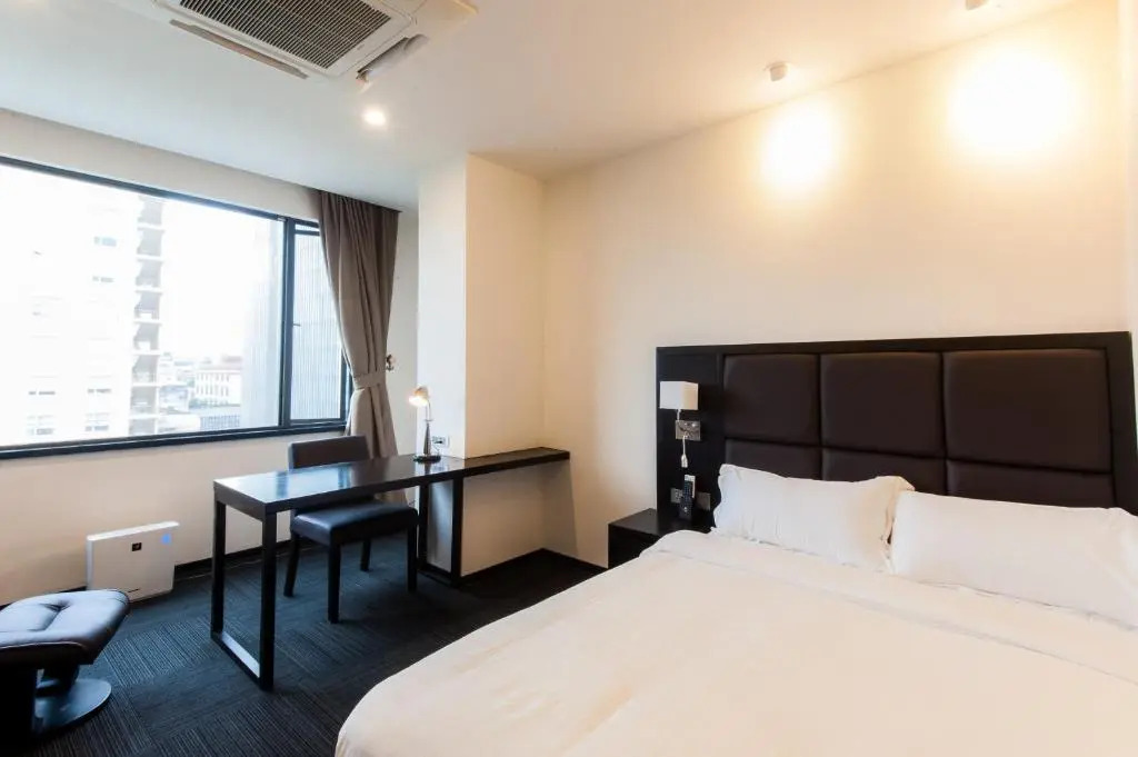 Sakura Hotel