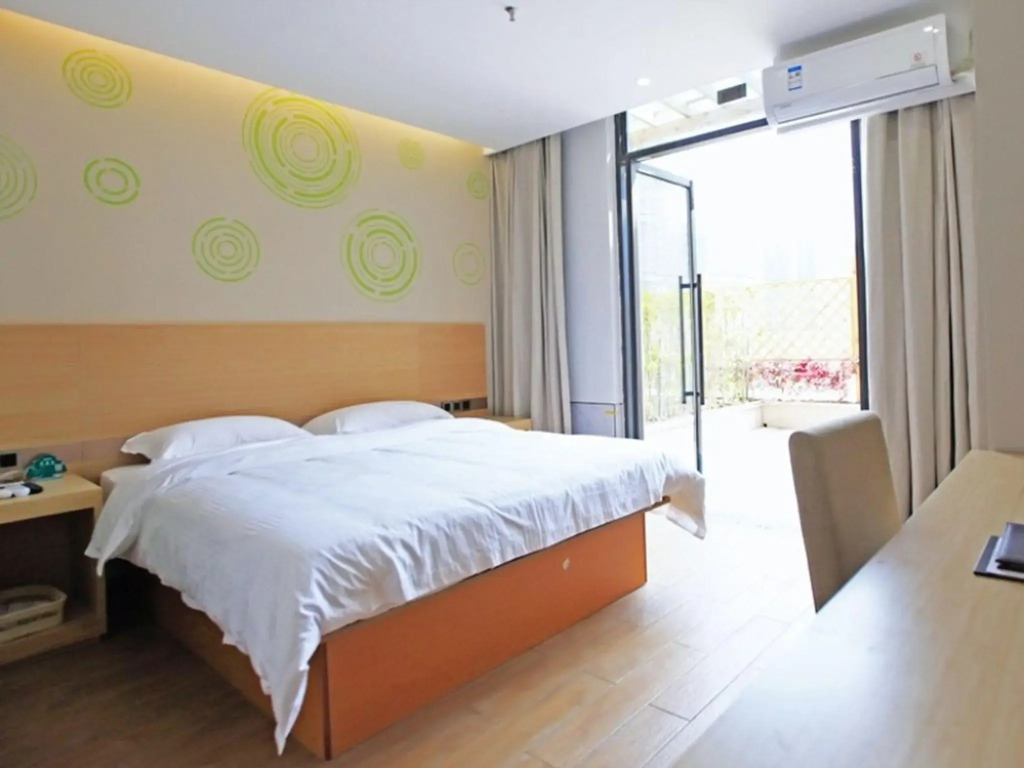 GreenTree Inn Anqing Duxiu Avenue Greenland Metropolis Express Hotel