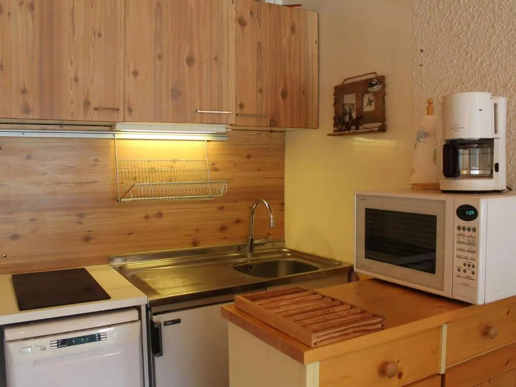 Appartement Vars, 1 pièce, 2 personnes - FR-1-330B-131