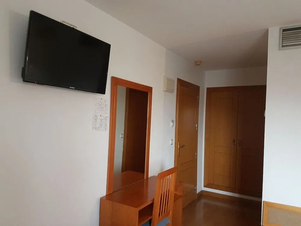 Hostal Mediterraneo