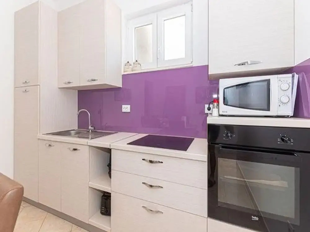 Apartment Niko - Two Bedroom Apartment With Swimming Pool