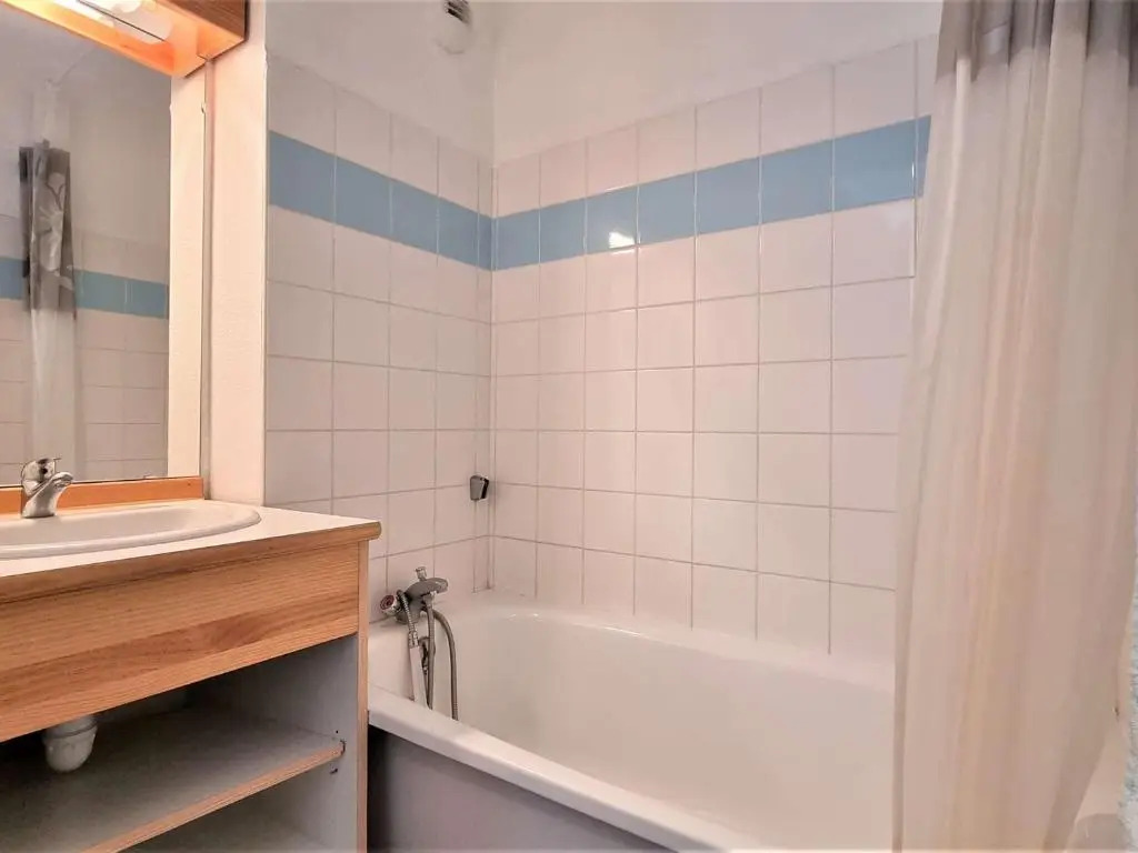 Appartement Le Dévoluy, 2 pièces, 4 personnes - FR-1-525-221