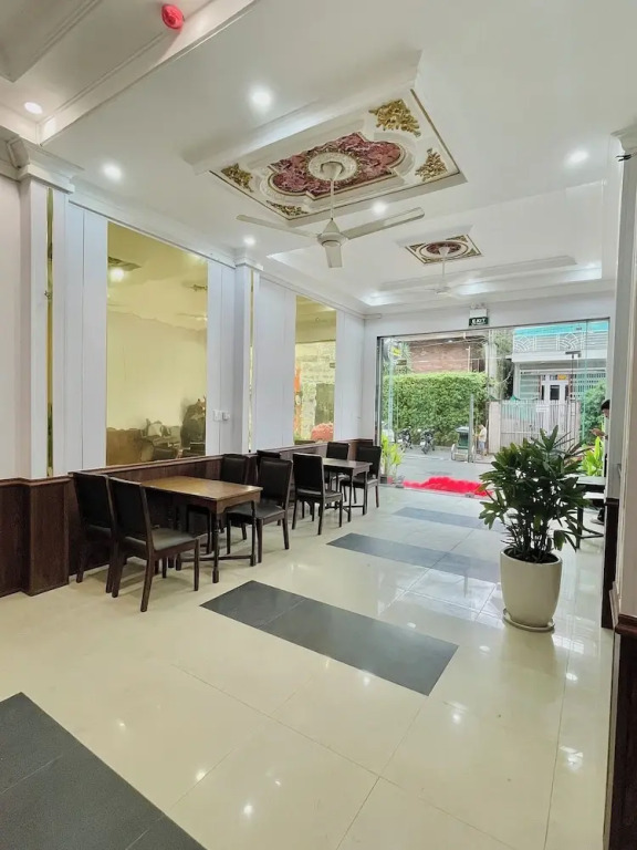 Amy Hotel Hue