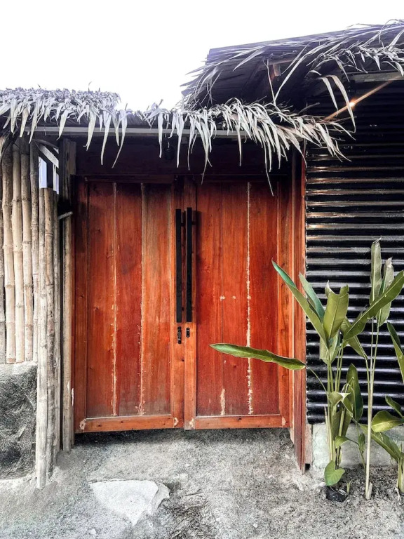 Ap Butang Hostel