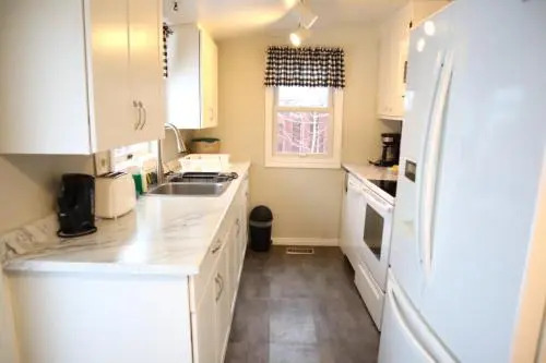 Addison Green Cottage
