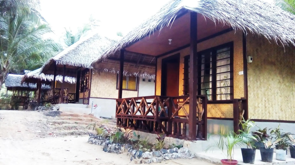 Bayog Beach Campsite