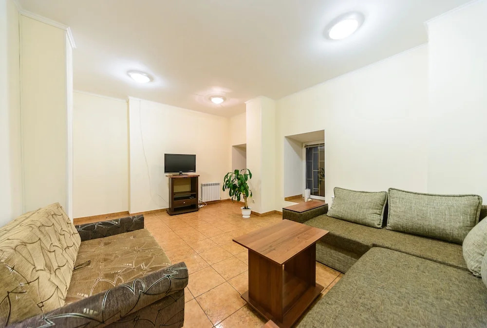 Apartment at Malaya Zhytomyrska 5