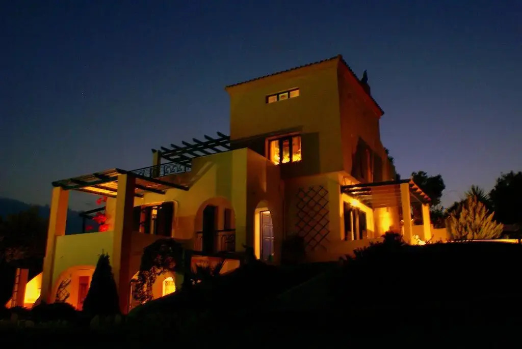 Villa Aerides