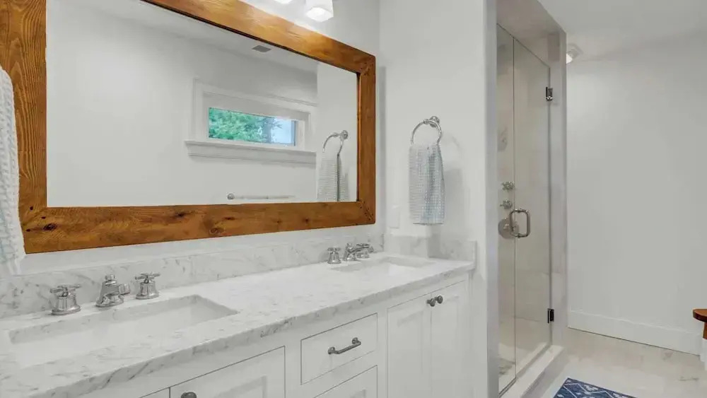 Be a Sullivans Local! 1307 Cove Avenue by Avantstay Pool + Outdoor Living