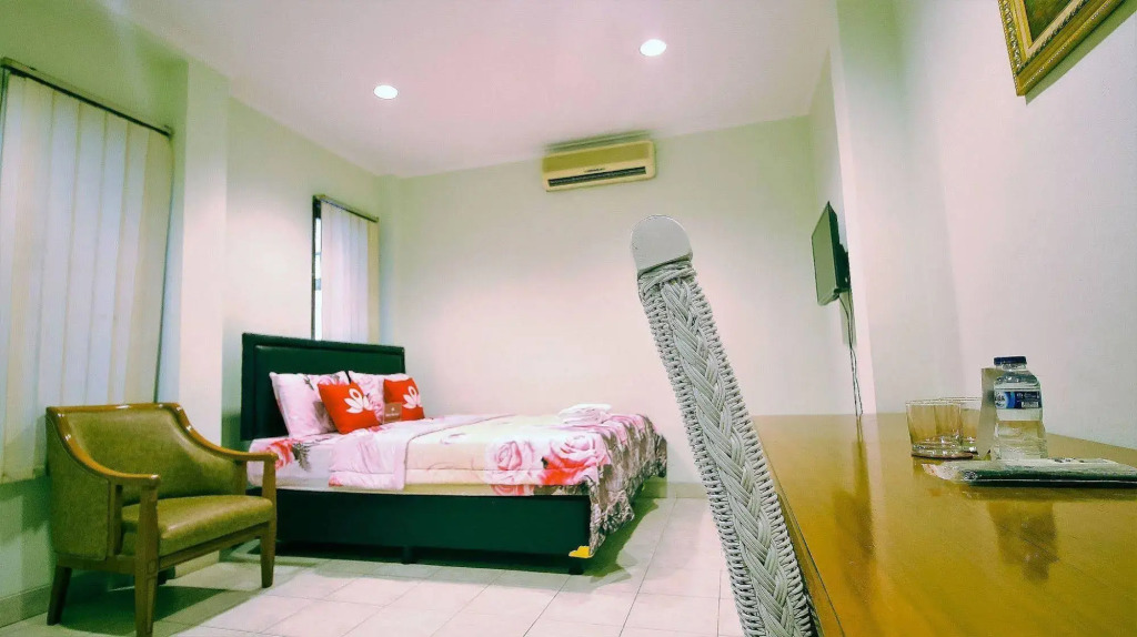ZEN Rooms Cipedes Tengah