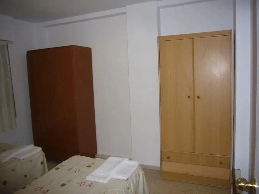 Oce3 2A in Benidorm With 2 Bedrooms and 1 Bathrooms