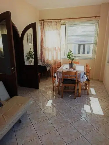 Panos Apartment