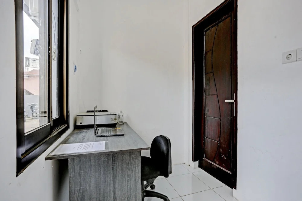 RedDoorz near Bigmall Samarinda 2