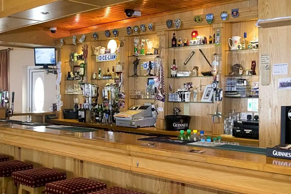 Ravine Hotel
