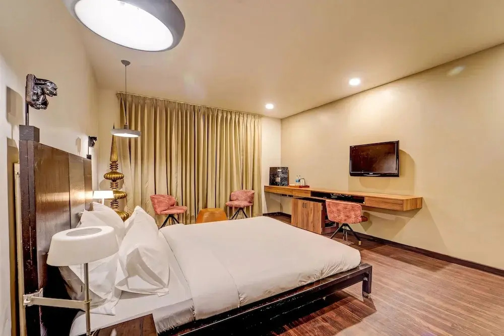 RG Suites Slate