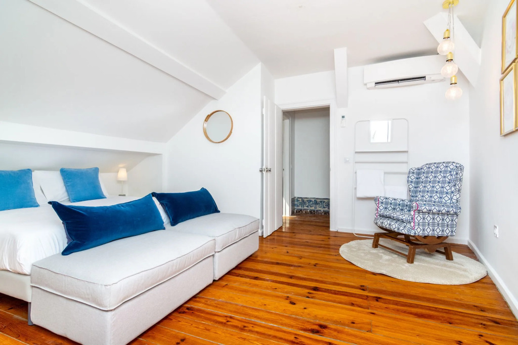 Lisbon Downtown Luxury Family Residence