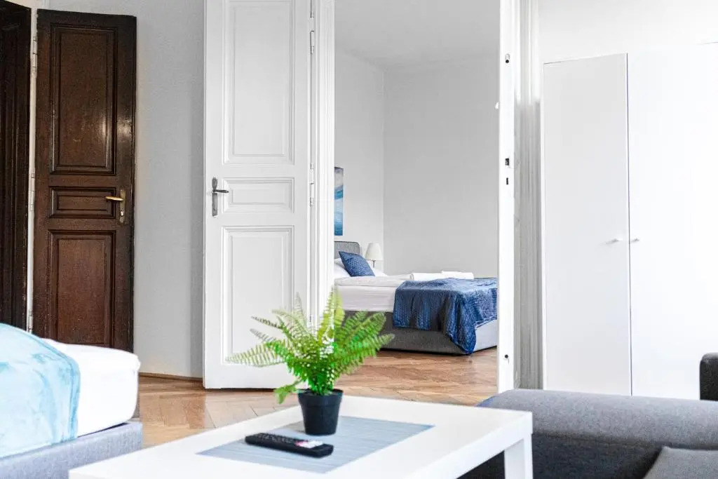 Brilliant 2BR Apt. near AKH-Hospital