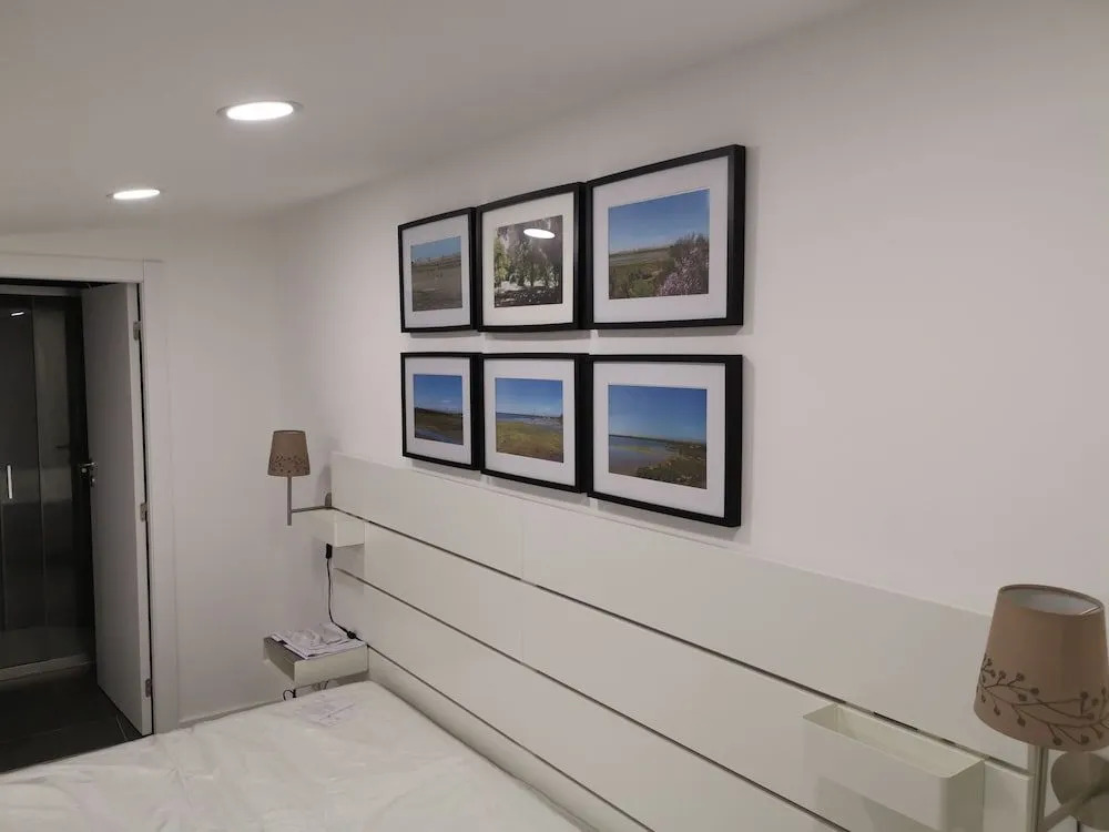Chiado Local Artist Suites w Parking & EV