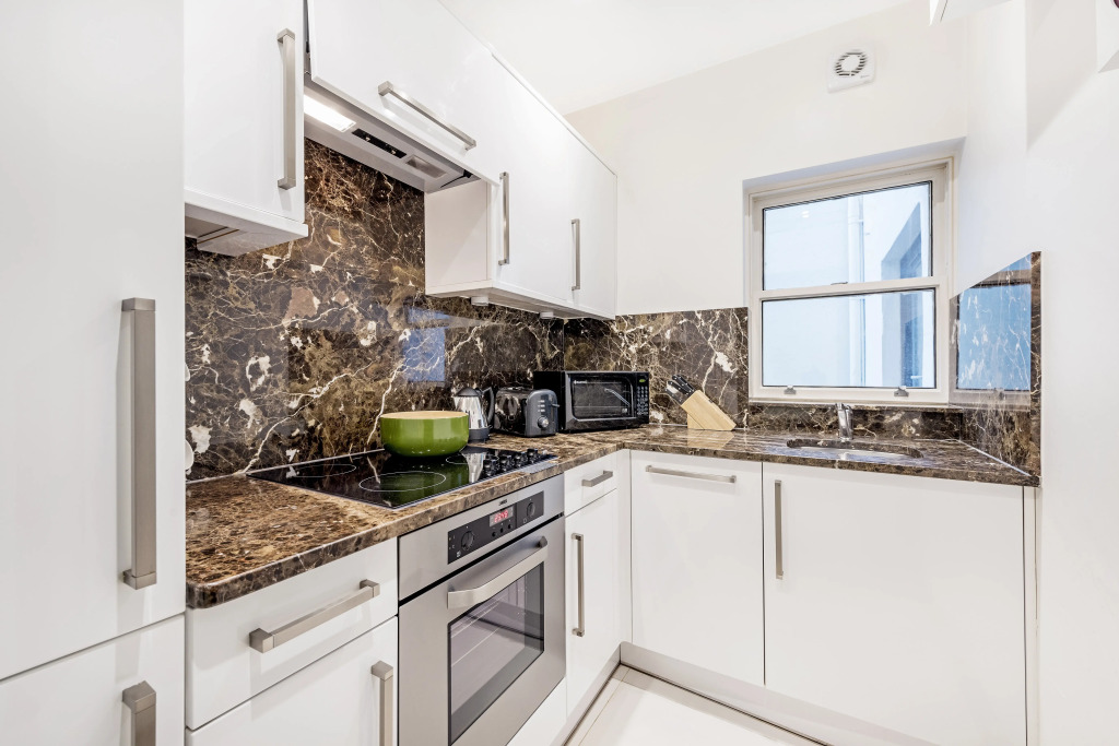 130 Queens Gate Apartments