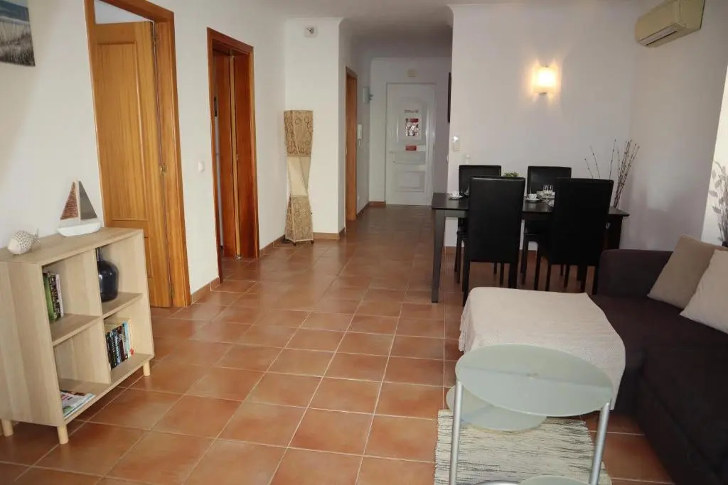 Apartamento Nathalie a 100m da Praia (T2)