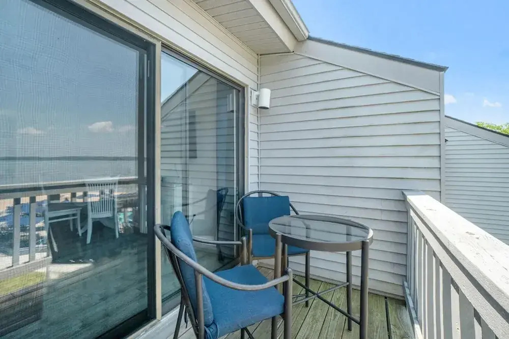 Sunset View Studio Condo The Shores 5587