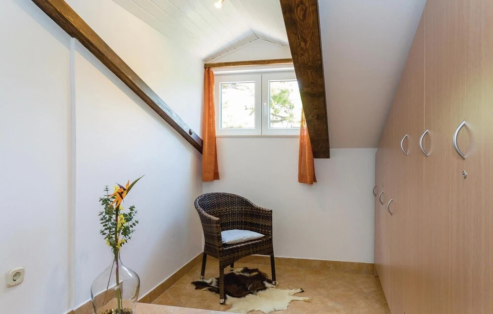 Nice Home in Dubrovnik With Wifi and 1 Bedrooms