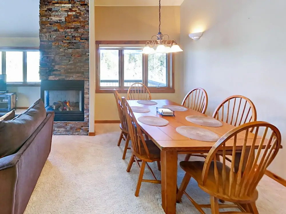 470 Kings Crossing Unit 5 -  3 Br Townhouse