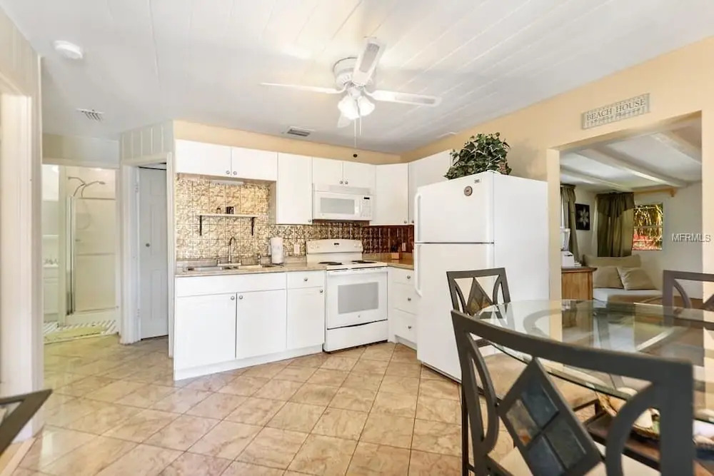 C&K's Island Retreat - 1586344