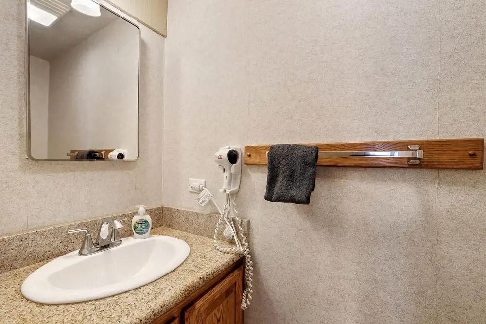 Lakeland Sandy Beach Retreat Private Escape