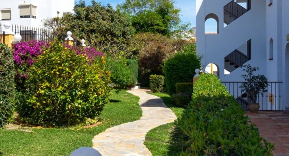 Apartment - 2 Bedrooms with Pool and WiFi - 107875