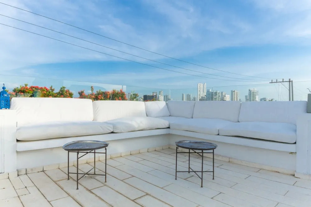 Lux Casa Lucia Boutique Rooftop Pool by Nomad Guru