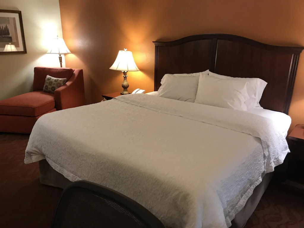 Hampton Inn & Suites Bolingbrook