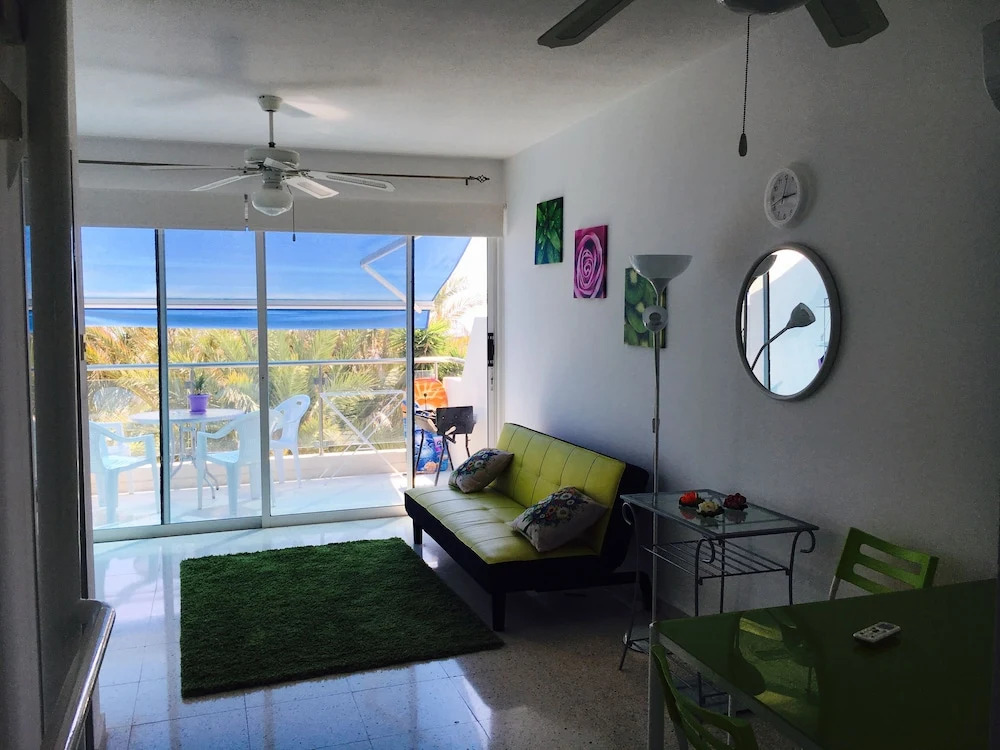 Townhouse Coral Bay Village
